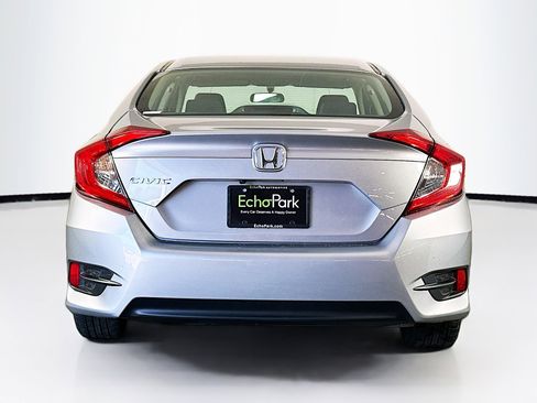 Used 2016 Honda Civic EX image 7