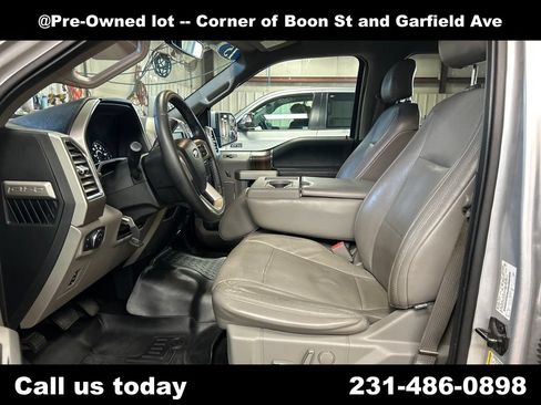 Used 2015 Ford F150 Lariat AWD/4WD image 14