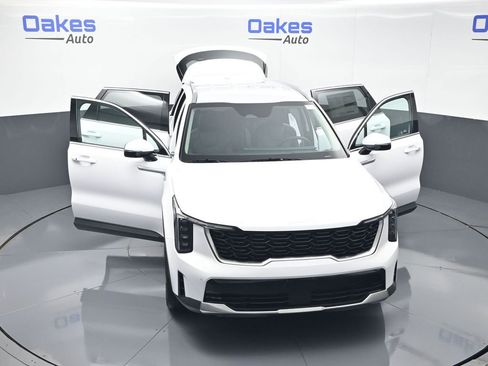 New 2026 Kia Sorento EX AWD/4WD image 60