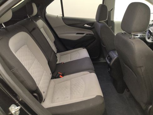 Used 2020 Chevrolet Equinox LS w/ LS Convenience Package FWD image 19