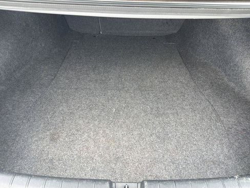 Used 2016 Honda Accord EX image 31