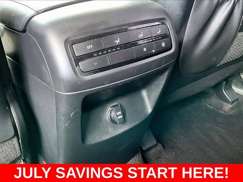 Used 2021 Hyundai Palisade SE FWD image 12