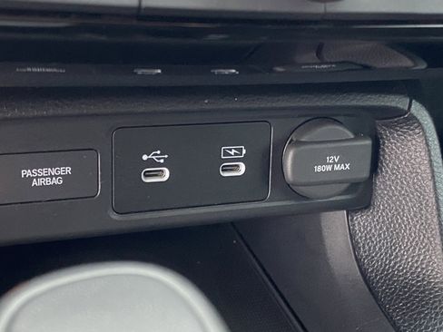 Used 2025 Honda Civic Sport image 22