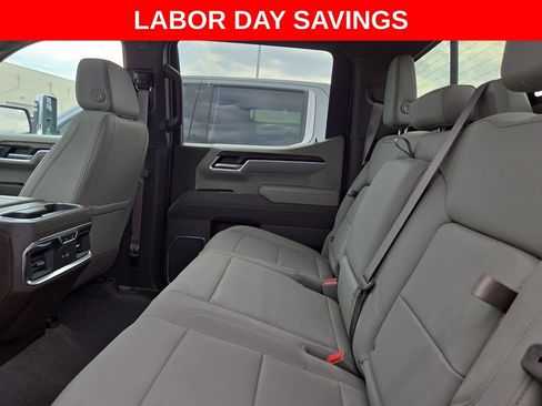 Used 2025 GMC Sierra 1500 SLT w/ SLT Premium Plus Package AWD/4WD image 22