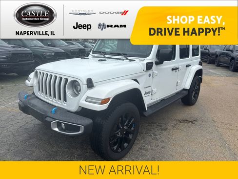 Used 2023 Jeep Wrangler Unlimited Sahara w/ Cold Weather Group AWD/4WD image 1