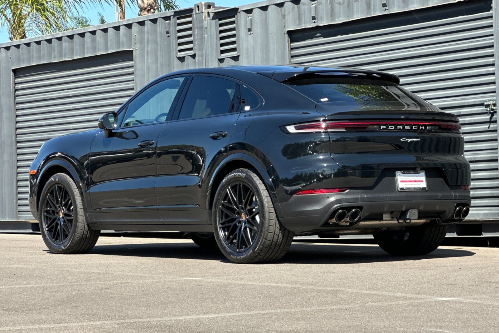 Used 2026 Porsche Cayenne Coupe AWD/4WD image 3