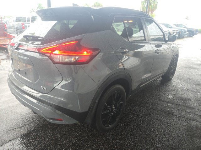 Used 2021 Nissan Kicks SR FWD image 4