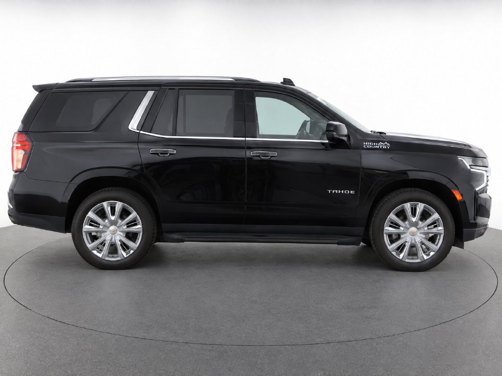 Used 2023 Chevrolet Tahoe High Country w/ LPO, Illumination Package AWD/4WD image 9