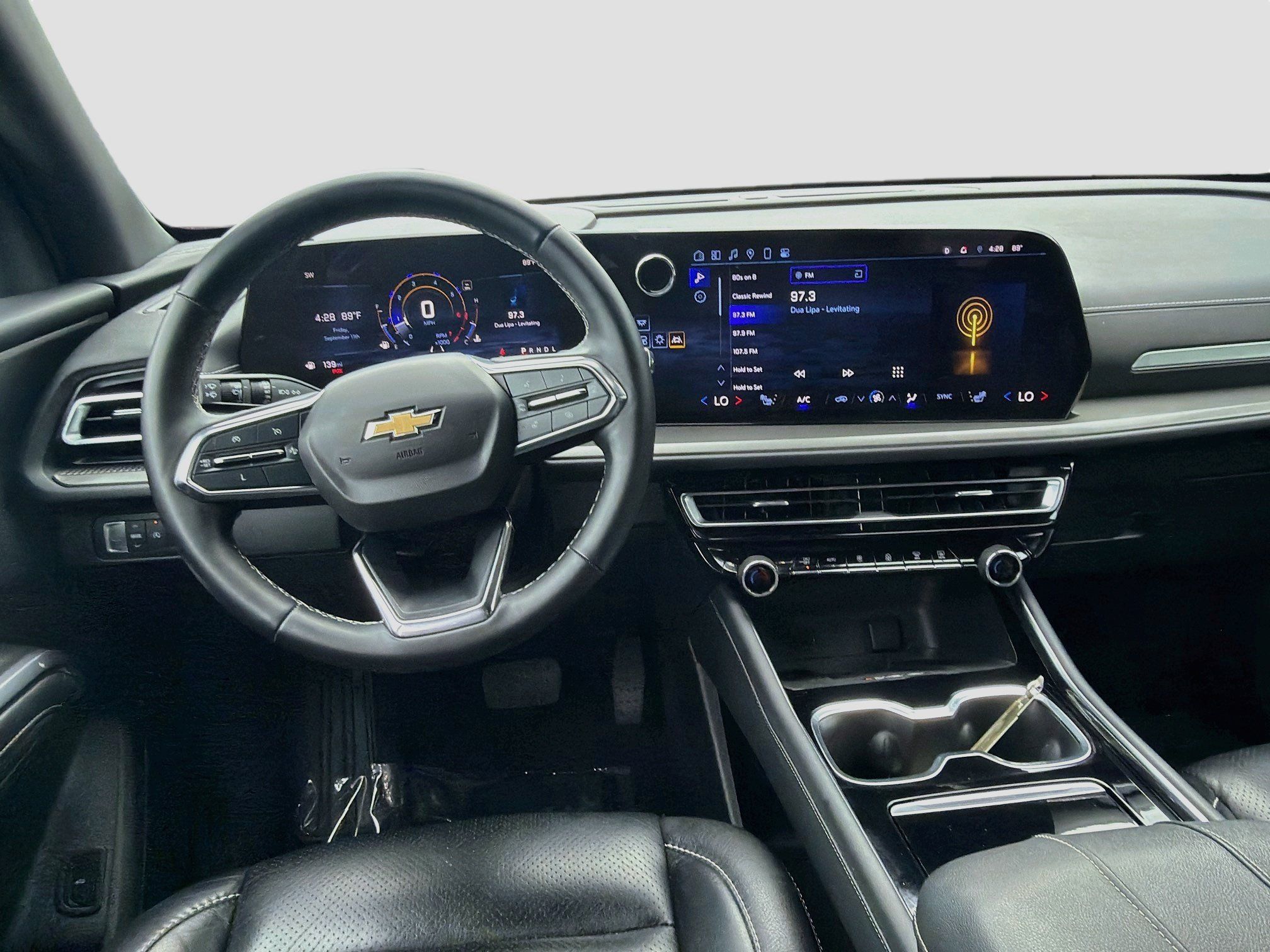 Used 2024 Chevrolet Traverse LT FWD image 20