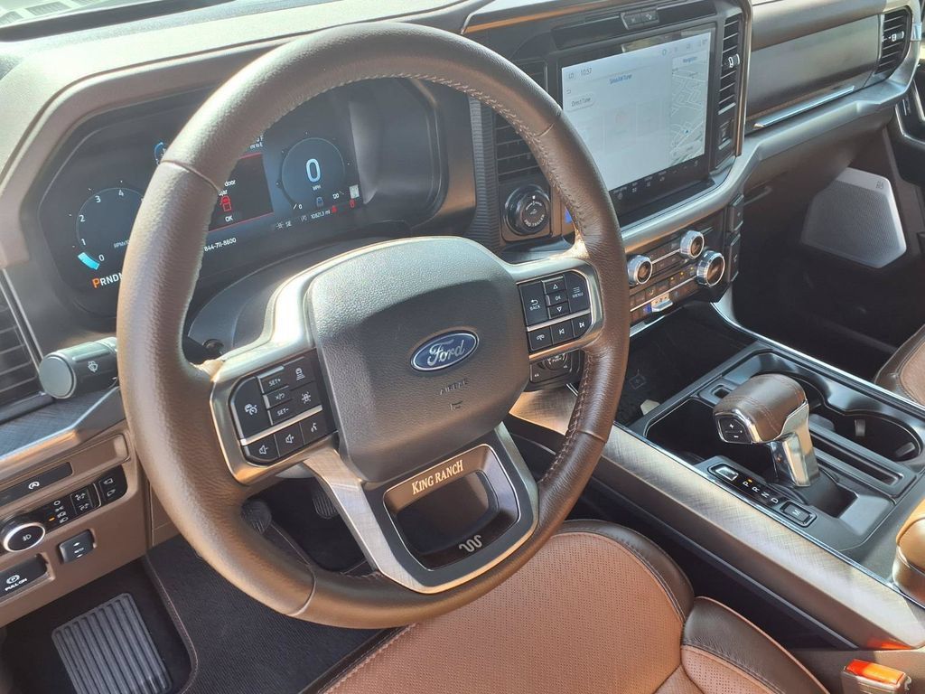 Used 2025 Ford F150 King Ranch w/ FX4 Off-Road Package AWD/4WD image 17