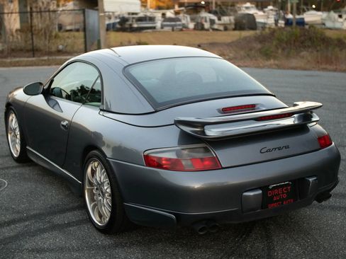 Used 2001 Porsche 911 Carrera 4 image 22
