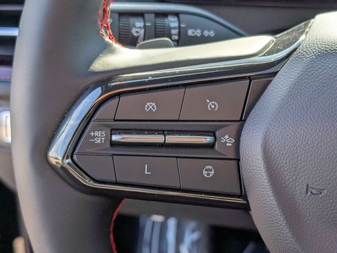 Used 2024 Chevrolet Traverse RS w/ LPO, Floor Liner Package AWD/4WD image 29