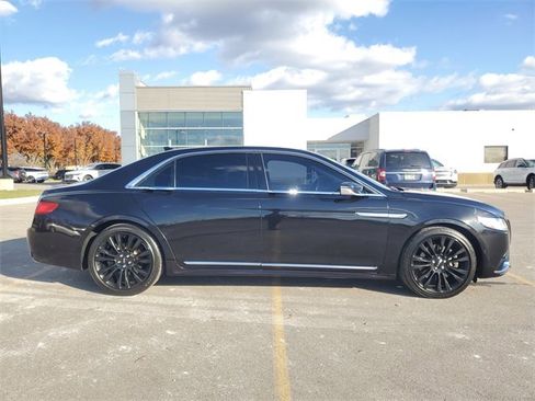 Used 2019 Lincoln Continental Reserve image 8