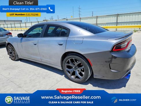 Used 2015 Dodge Charger SE w/ Sport Appearance Group RWD image 3