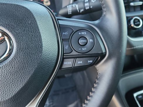 Used 2022 Toyota Corolla SE w/ Carpet Mat Package (TMS) image 20
