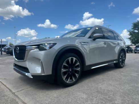 Used 2025 MAZDA CX-90 Plug-In Hybrid w/ Premium Plus AWD/4WD image 5