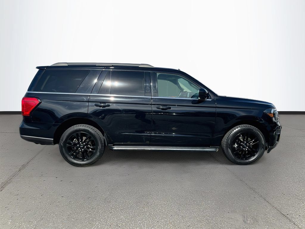 Used 2022 Ford Expedition XLT RWD image 8