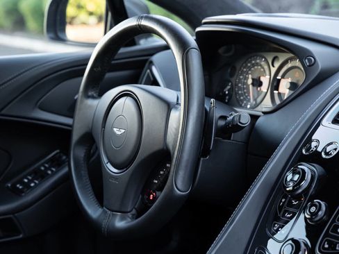 Used 2014 Aston Martin Vanquish Coupe image 85