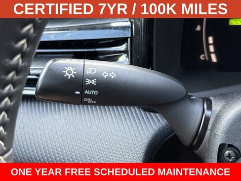 Used 2025 Toyota Camry SE FWD image 26