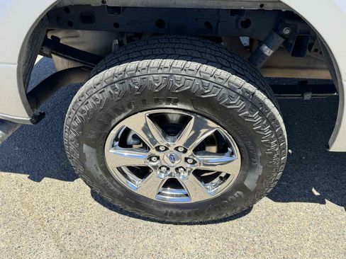 Used 2020 Ford F150 XLT w/ Equipment Group 302A Luxury AWD/4WD image 37