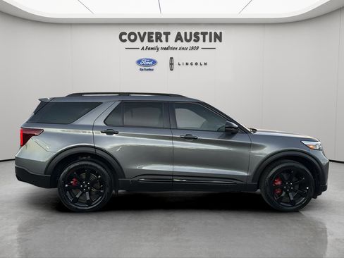 Certified 2023 Ford Explorer ST w/ Equipment Group 401A image 6