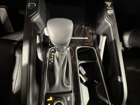 New 2025 Kia Telluride S image 24