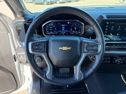 Used 2024 Chevrolet Silverado 3500 LT w/ Convenience Package AWD/4WD image 22