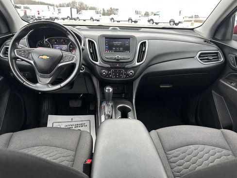 Used 2021 Chevrolet Equinox LT image 16