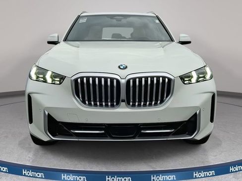 New 2026 BMW X5 xDrive40i w/ Premium Package image 2