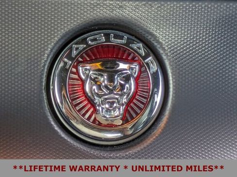 Used 2018 Jaguar F-TYPE Coupe image 27