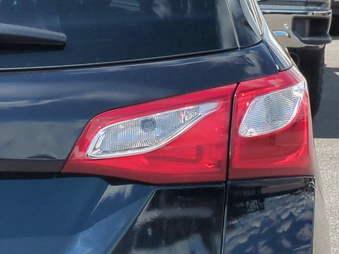 Used 2020 Chevrolet Equinox LT AWD/4WD image 47