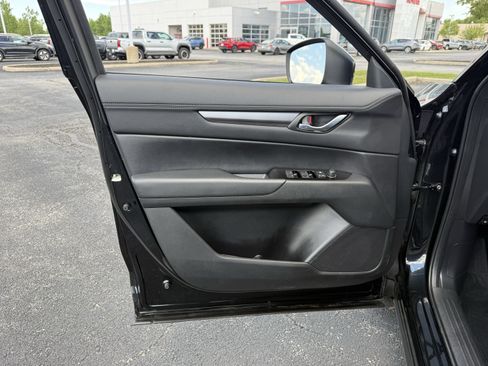 Used 2025 MAZDA CX-5 AWD 2.5 S w/ Preferred Package image 21