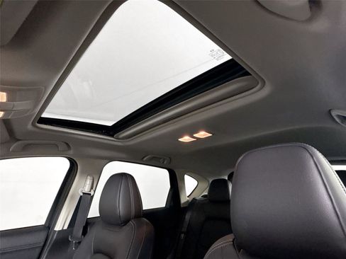 Used 2025 MAZDA CX-5 AWD 2.5 S w/ Premium Plus Pkg image 6