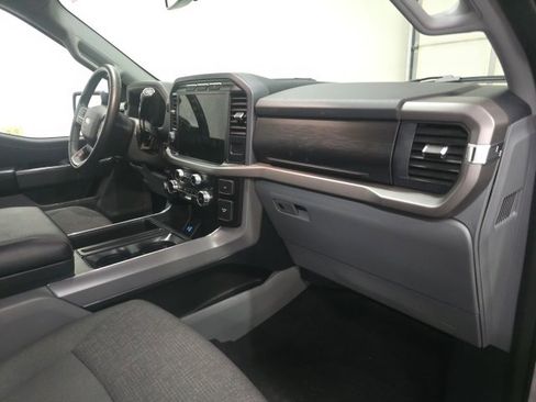 Used 2024 Ford F150 XLT w/ Mobile Office Package image 4
