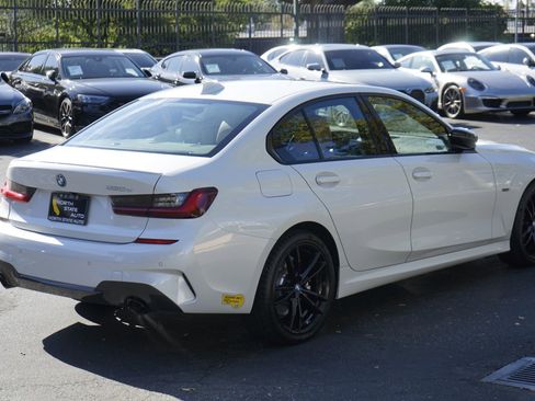 Used 2022 BMW 330e w/ M Sport Package image 7