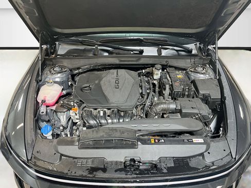 Used 2025 Hyundai Sonata SEL FWD image 30