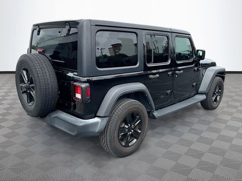 Used 2022 Jeep Wrangler Unlimited Sport AWD/4WD image 6