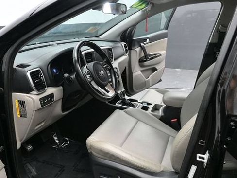 Used 2020 Kia Sportage EX FWD image 13