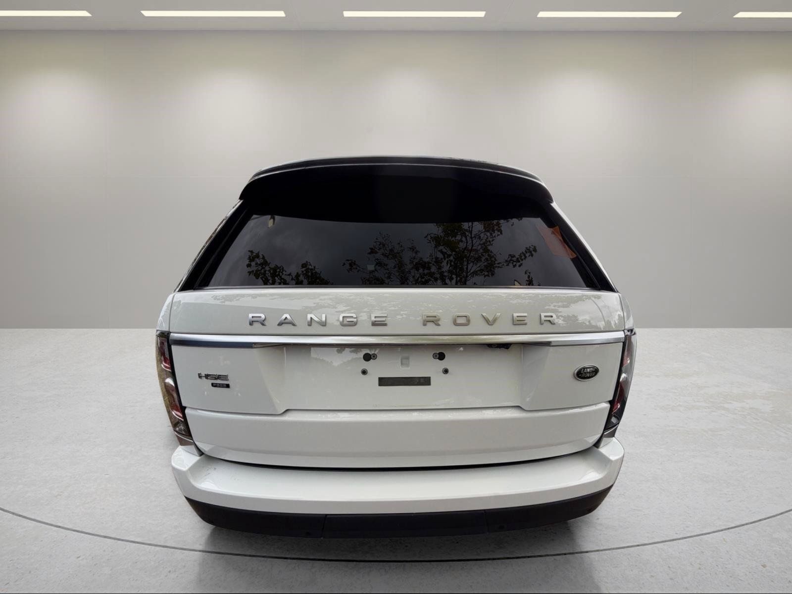 Used 2021 Land Rover Range Rover P525 Westminster Edition AWD/4WD image 17