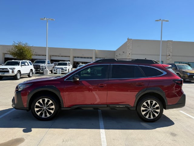 Used 2024 Subaru Outback Limited XT AWD/4WD image 8