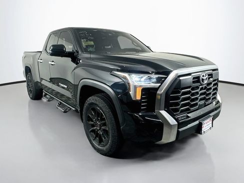 Used 2022 Toyota Tundra Limited w/ TRD Off-Road Package AWD/4WD image 8
