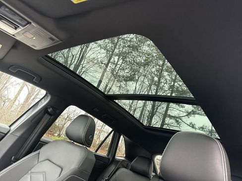 New 2026 Volkswagen Atlas Cross Sport SE image 26