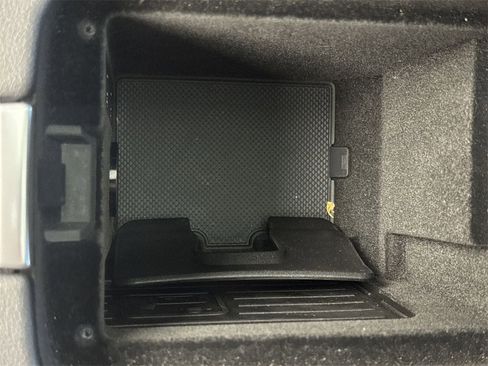 Used 2023 Audi e-tron GT Prestige w/ Prestige Package image 21