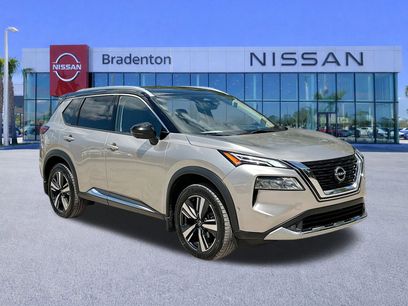 Used 2022 Nissan Rogue Platinum w/ Head-Up Display Package