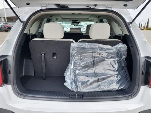 New 2026 Kia Sorento S w/ S Panoramic Sunroof Package image 6
