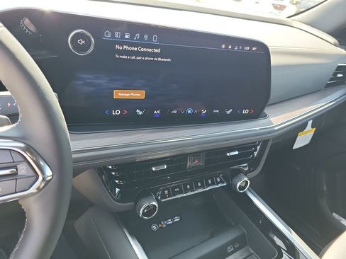 New 2026 Chevrolet Suburban Z71 w/ Comfort Package image 12