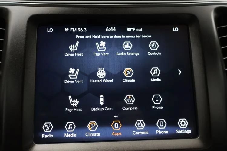 Used 2022 Jeep Cherokee Trailhawk w/ Premium Leather Package AWD/4WD image 31