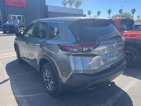Used 2021 Nissan Rogue S image 6