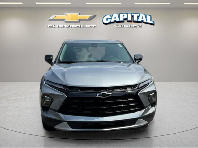 Used 2023 Chevrolet Blazer LT w/ Convenience Package FWD image 8