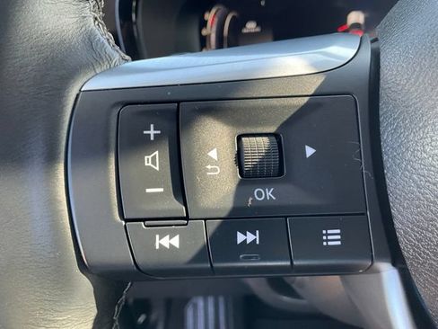 Used 2023 INFINITI QX60 Sensory w/ Cargo Package AWD/4WD image 12